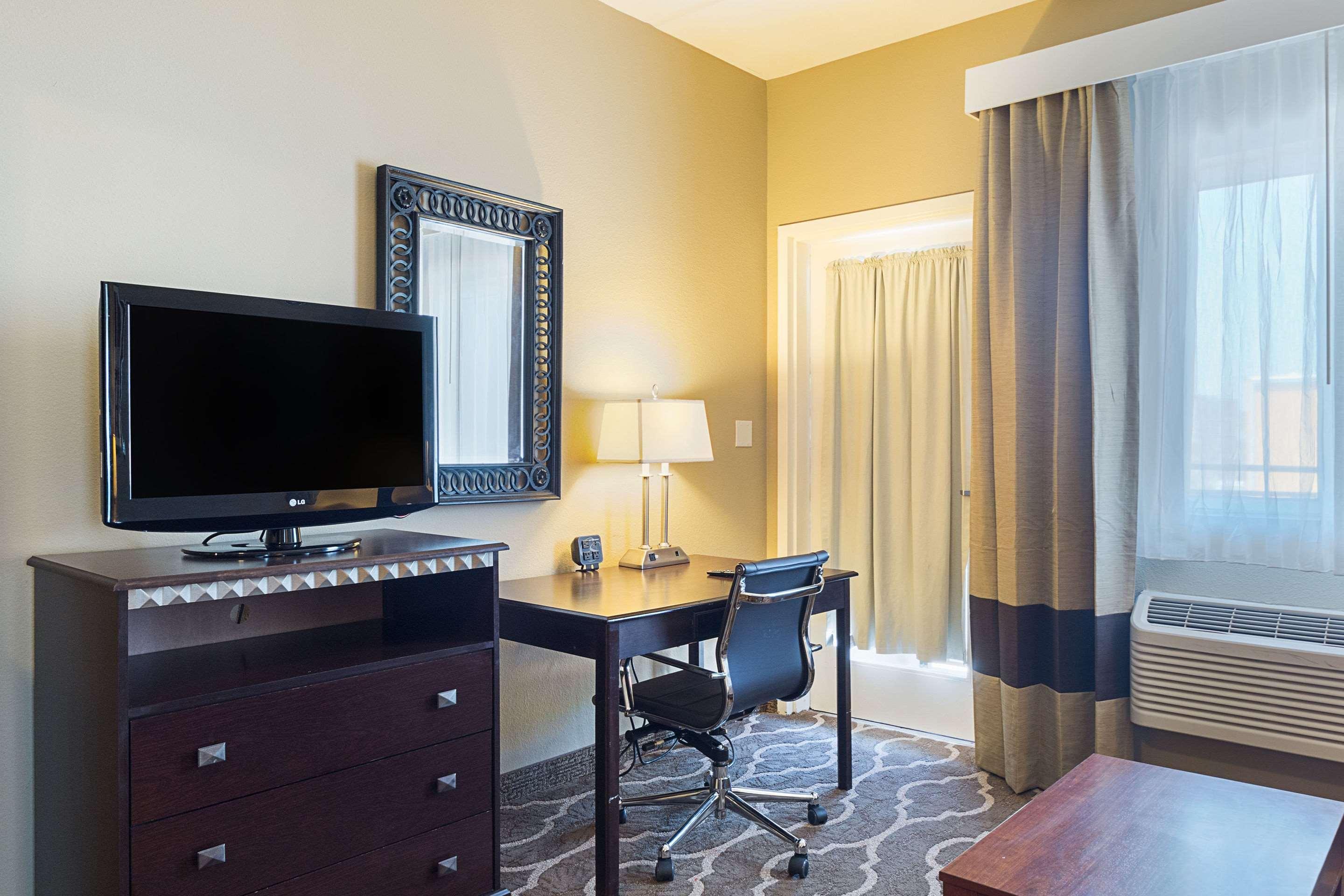 Comfort Suites Beachside South Padre Island Exteriör bild