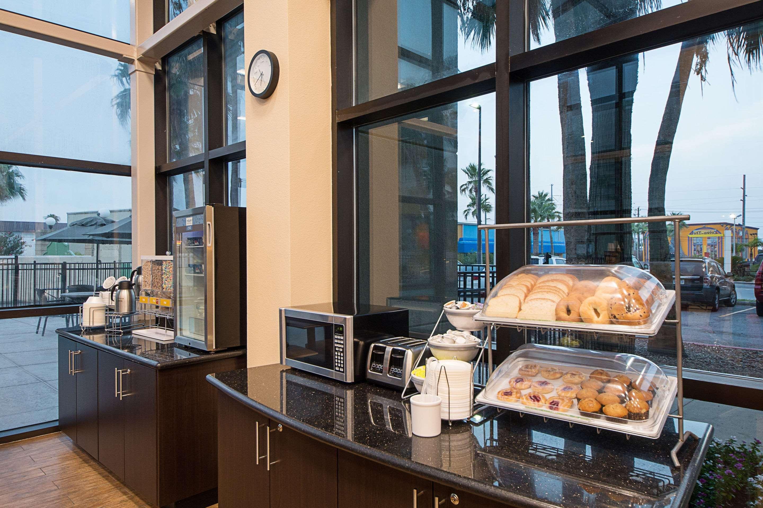 Comfort Suites Beachside South Padre Island Exteriör bild