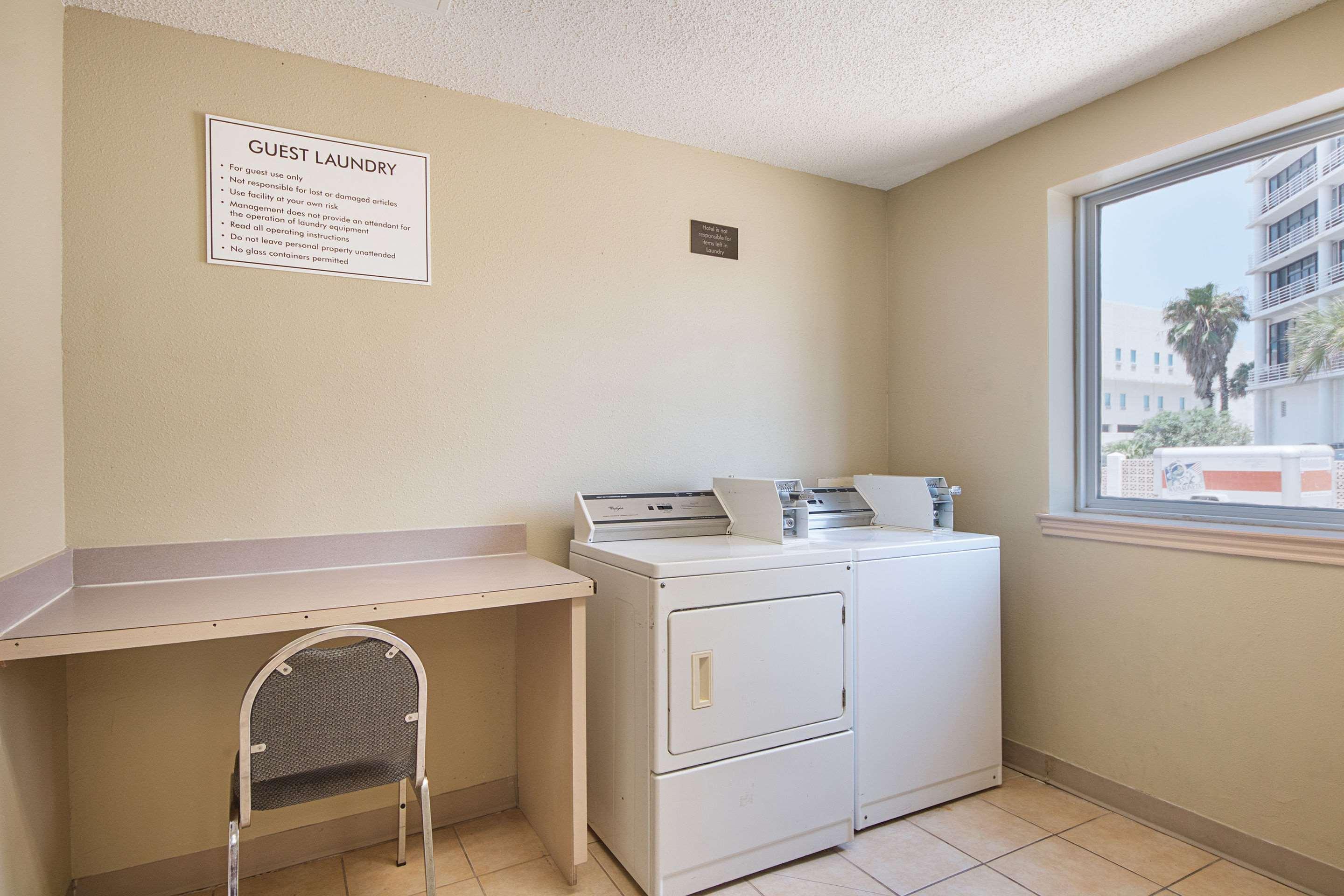 Comfort Suites Beachside South Padre Island Exteriör bild